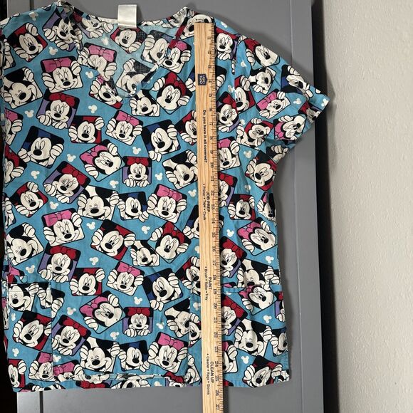 Disney Mickey And Minnie Mouse Women’s Scrub Top Size L Hearts Cute Medical Top‎ - Picture 9 of 9